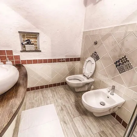 Casa Masini Authentic Barbagia Boutique Fonni