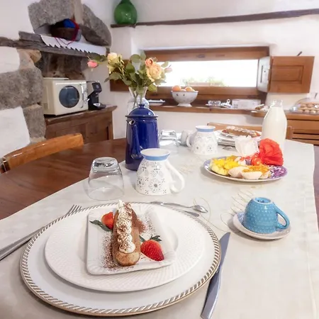 Casa Masini Authentic Barbagia Boutique B&B 포니