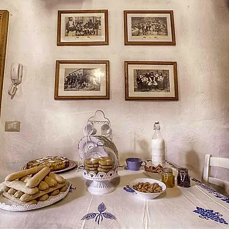 B&B Casa Masini Authentic Barbagia Boutique 3*
